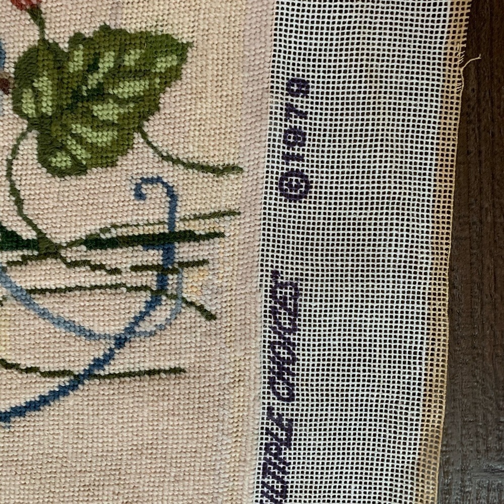 Embroidery - Picture 4 of 6